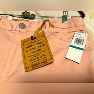 Democracy Abtechnology Freedom Ankle Length NWT